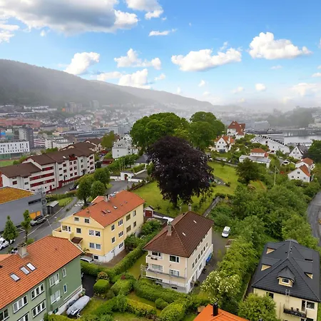 Leilighet Quiet Area - Sun Terrace - Mountain Views